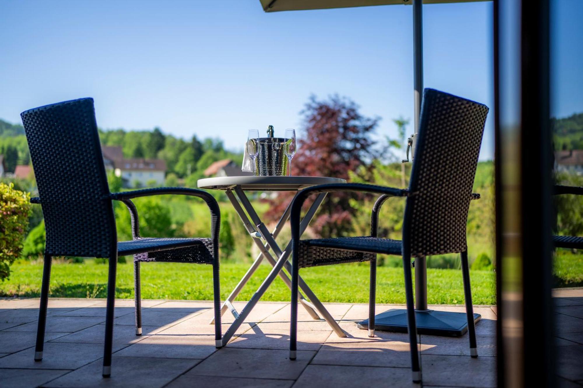 Hotel-Gasthof Rose Oberkirch  Eksteriør bilde