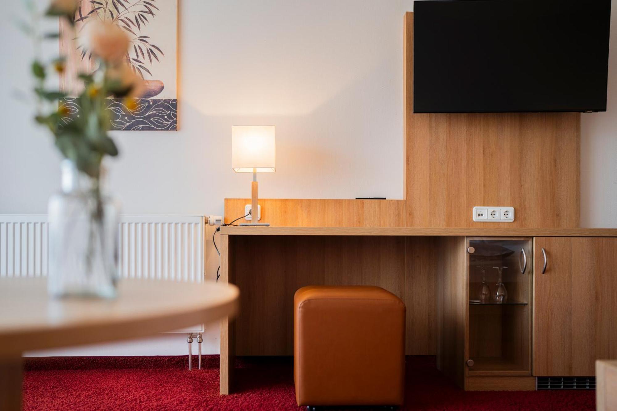 Hotel-Gasthof Rose Oberkirch  Eksteriør bilde